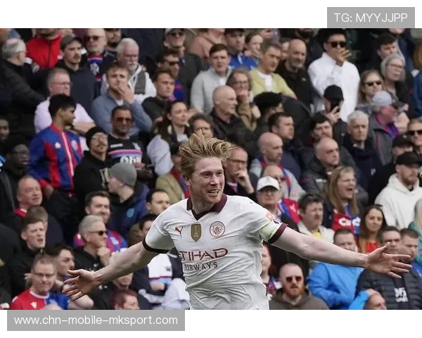 曼城中路配合流畅，德布劳内妙传助攻入球